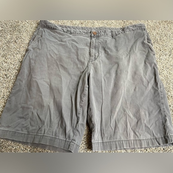 Tommy Bahama Shorts Chino Flat Front Size 42 Cotton Gray Men’s - Picture 1 of 4